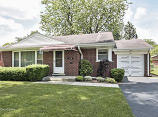 212 N Main St, Mount Prospect, IL 60056