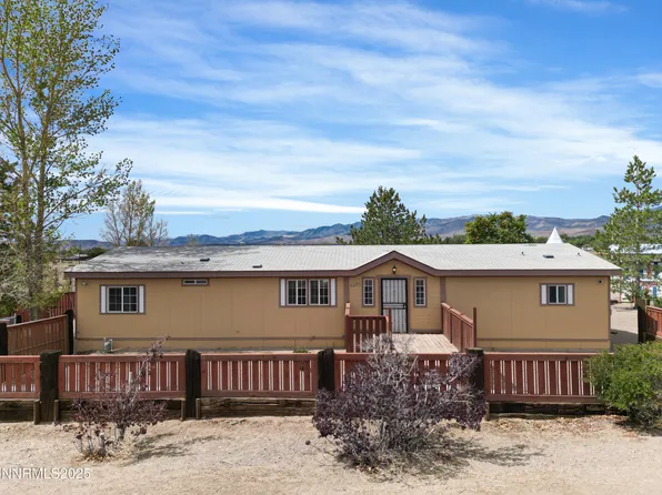 5525 Cheyenne Trl, Stagecoach, NV 89429