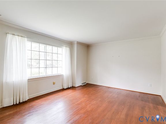 2nd image of 7413 Sandlewood Dr