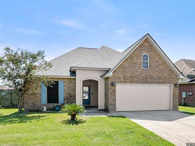 23196 Christmas Dr, Denham Springs, LA, 70726