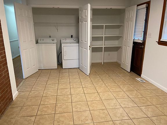 Laundry Room & Pantry