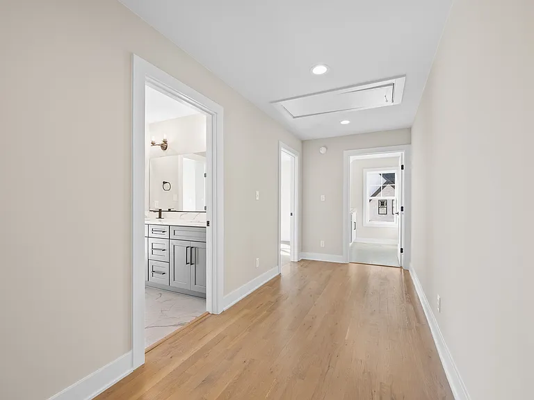 1089 S Westyn Loop — Photo 18