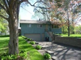 725 Park St, Anoka, MN 55303