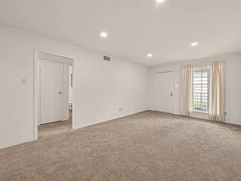 9641 Hollock St #4 — Photo 5