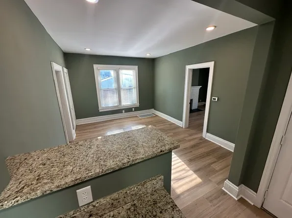655 Jackson St, Columbus, OH 43206