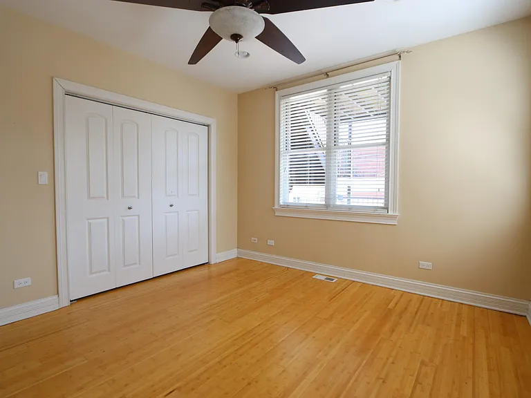 2425 W Arthington St #1 — Photo 22