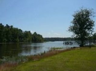 1047 Delta Ln, Summerton, SC 29148