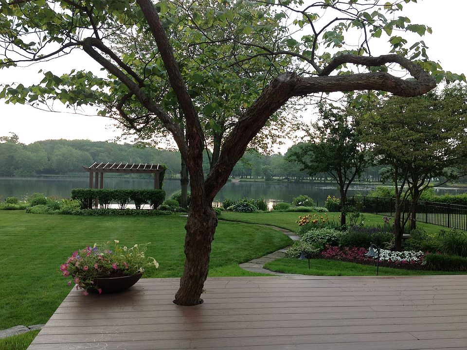 2nd image of 9 Cranberry Dr
