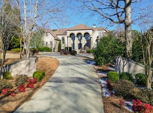 1905 Kathy Whitworth Dr, Braselton, GA 30517