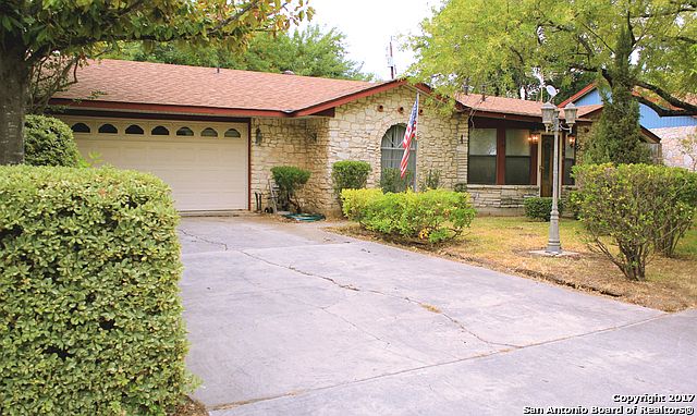 1st image of 4207 Chestnuthill Dr
