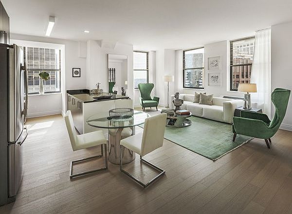 1st image of 70 Pine St APT 2209