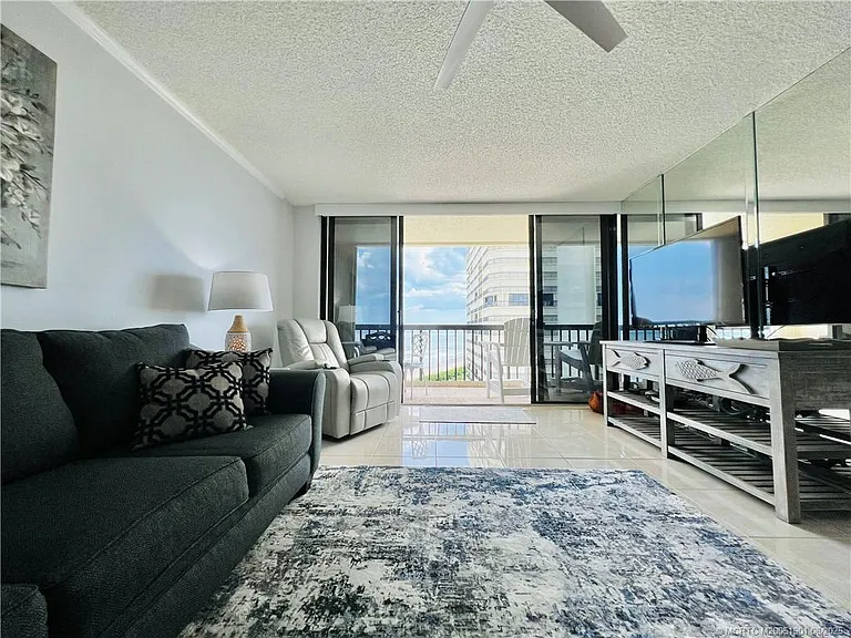 9500 S Ocean Dr #809 — Photo 35
