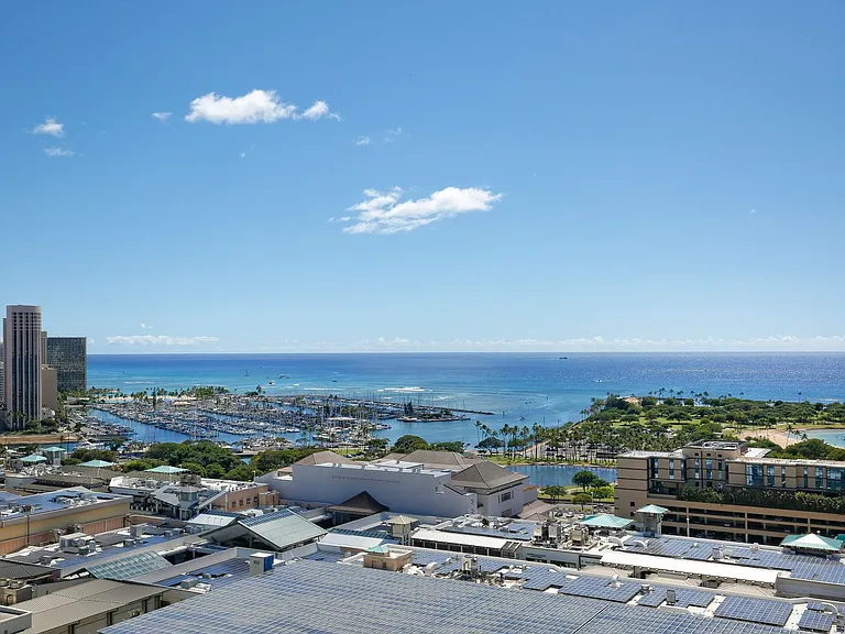 1391 Kapiolani Blvd #2409 — Photo 3