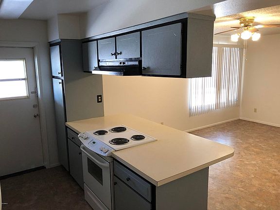 4th image of 1743 E Campus Dr
