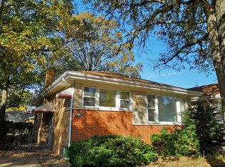 10052 Bronx Ave, Skokie, IL 60077