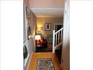4th image of 3712 Moorpark Ave