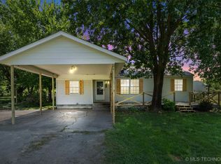 3296 Laurann Ln, Pryor, OK 74361