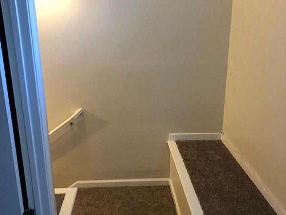 2nd image of 211 Monterey Blvd