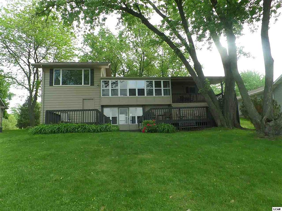 1st image of 108 Camelot Ct