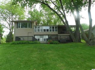 108 Camelot Ct, Brooklyn, MI 49230