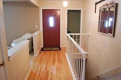 4th image of 7311 Woodale Dr N