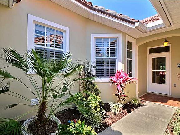 4th image of 1673 Victoria Cir