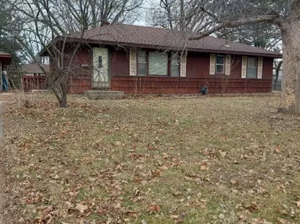 6917 Janell Ave N, Brooklyn Park, MN 55428