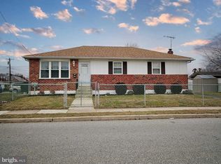 2300 Hannum Ave, Holmes, PA 19043
