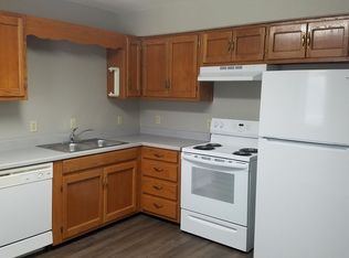 1109 Bird Rd APT 19, Branson, MO 65616