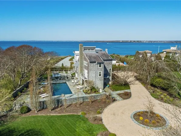27 Atlantic Ave, Newport, RI 02840