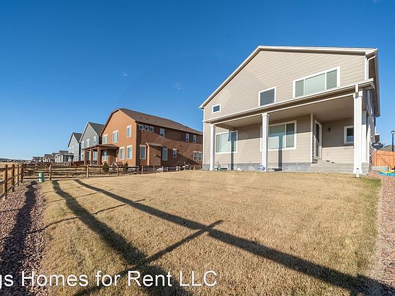 3rd image of 9762 Fairway Glen Dr