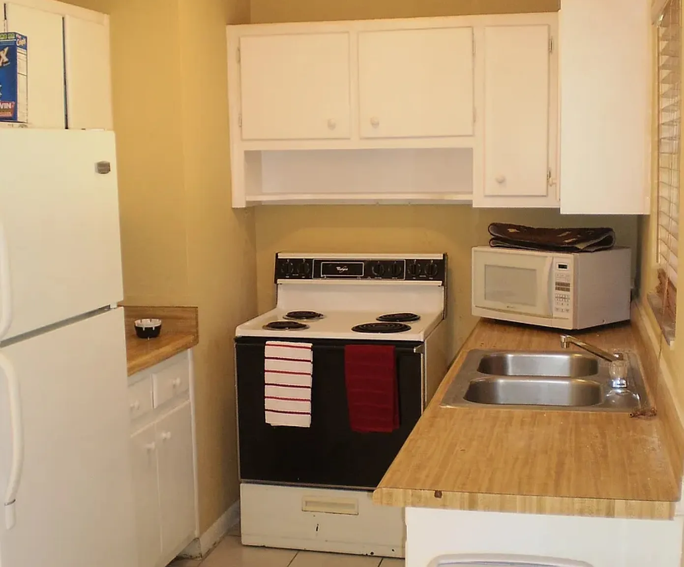 3 bed, 1000 sqft, $1,795 — Photo 3