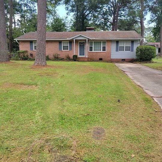 1st image of 803 Little John Ave