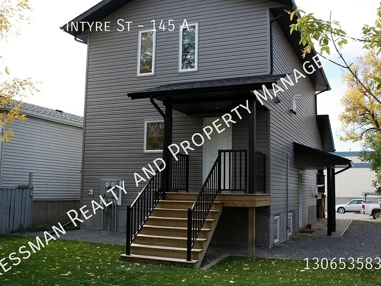145 McIntyre St N #A — Photo 3