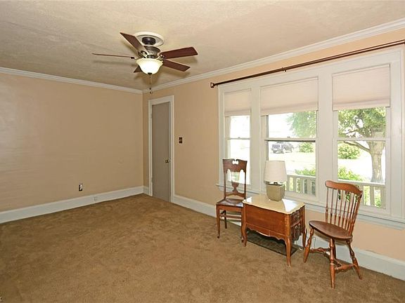 4th image of 9210 Park Heights Ave