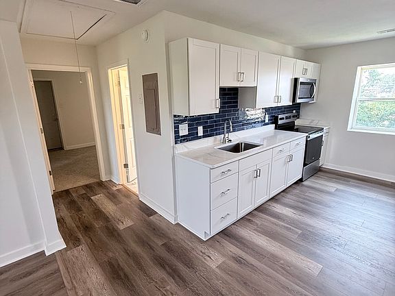 5th image of 312 E Poythress St #B