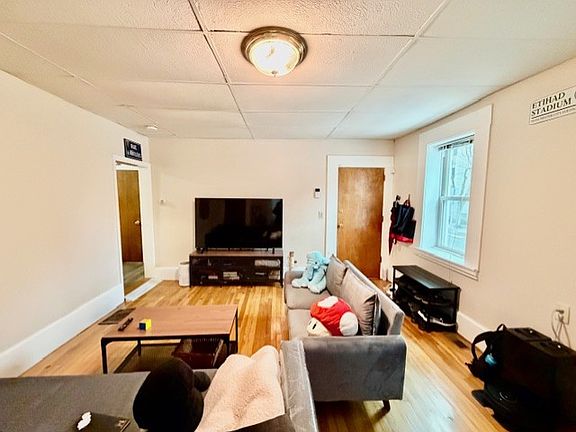 3rd image of 107 Brookline St #4