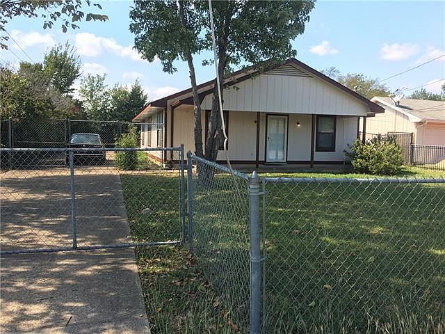 1st image of 1429 Haney Ln