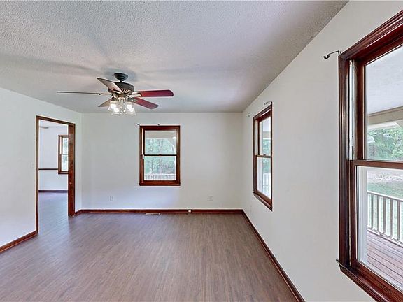 3rd image of 593 Old Camp Rd