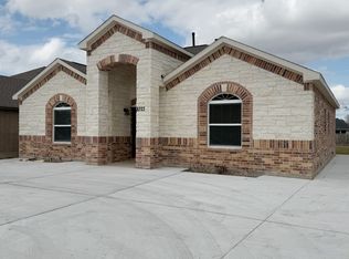 8323 Saylynn Ln, Houston, TX 77075