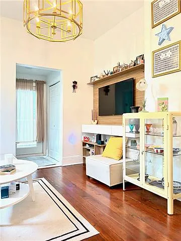 2906 Prytania St #203 — Photo 7
