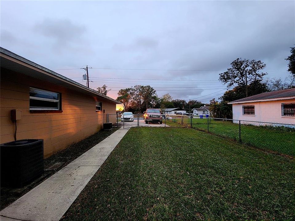 1st image of 1113 ROSELLE AVENUE