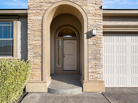 4th image of 2818 Tuscanna Dr