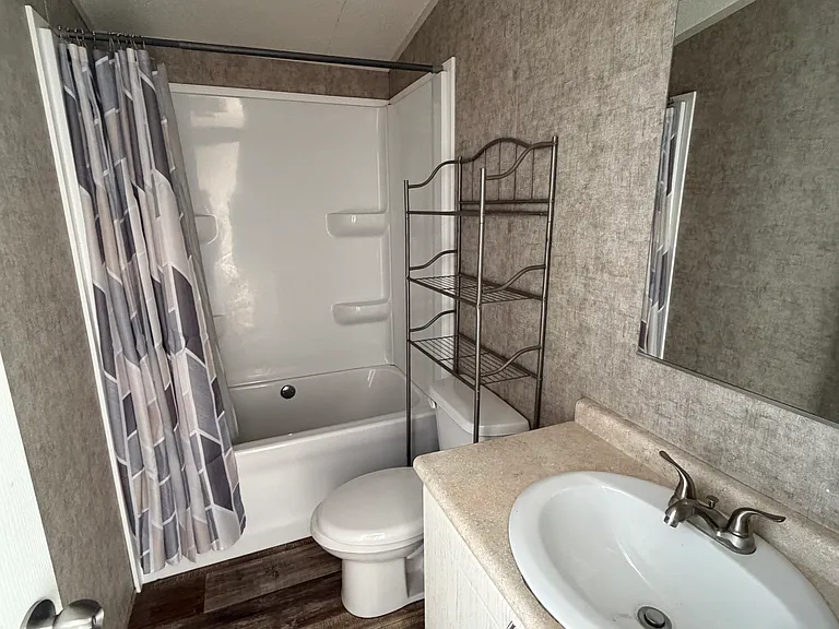 3531 Baker Rd #6 — Photo 6