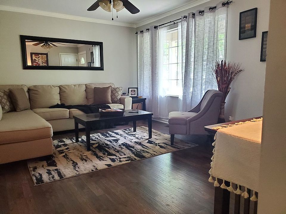 1st image of 437 Laurel Ave