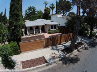 22041 Ybarra Rd, Woodland Hills, CA 91364