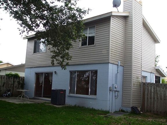 2nd image of 506 Lake Dexter Blvd
