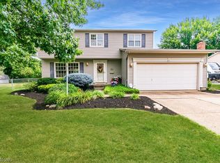 6283 Foxwood Ct, Mentor, OH 44060