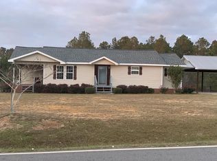 6852 Sinkhole Rd, Ambrose, GA 31512