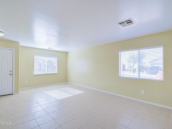 5th image of 22654 W PAPAGO Street